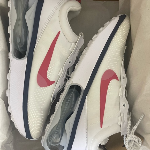 Nike Womens Air Max 2021 DC9478-100 Size 7.5 - Picture 9 of 14